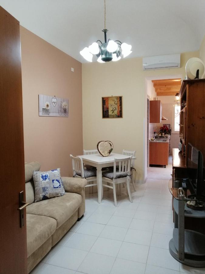 Casa Vacanze Nonna Lina - Трапани Екстериор снимка