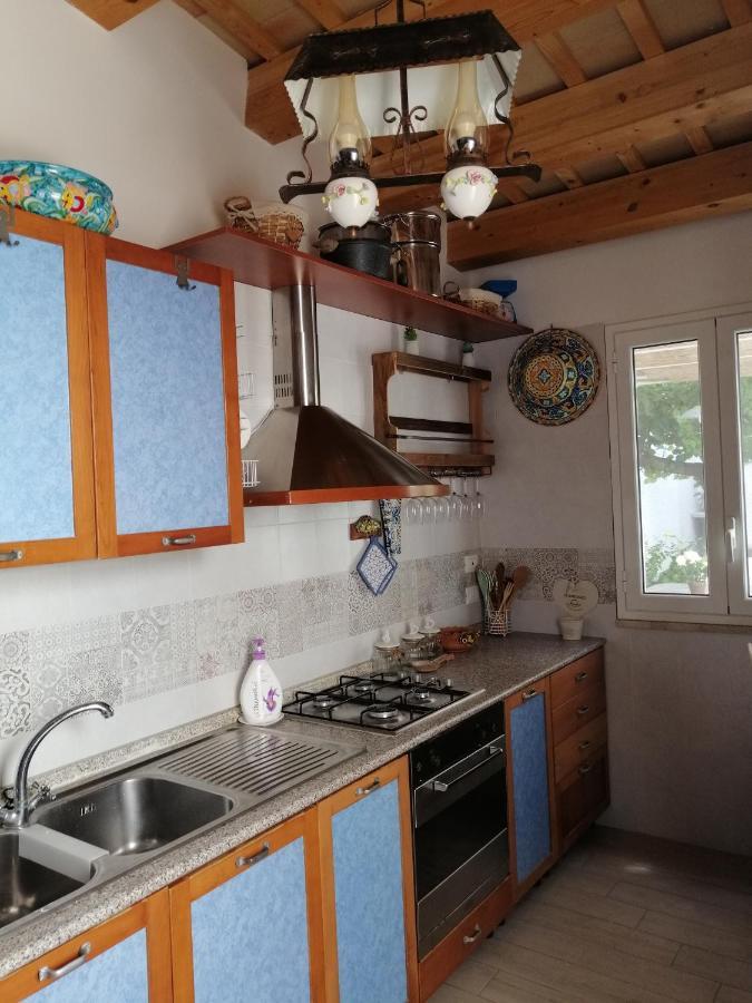 Casa Vacanze Nonna Lina - Трапани Екстериор снимка